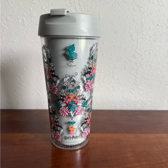 Vera Bradley Harry Potter Herbology Travel Coffee Mug Cup 16 Oz Silver Gray Cute - Picture 1 of 9